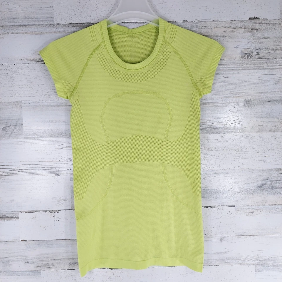 LULULEMON SWIFTLY TECH КОРОТКИЙ РУКАВ ЭКИПАЖА LUCID ЛАЙМ РАБОТАЕТ ВЕРХНИЙ ЖЕНСКИЙ РАЗМЕР 6 - Изображение 2 из 4