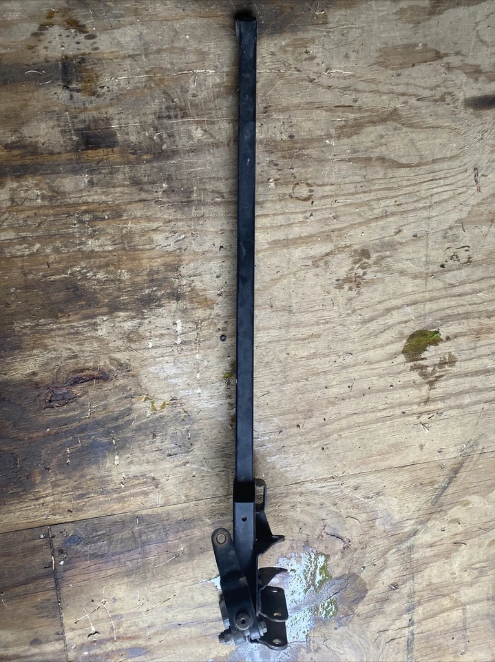 Polaris Ultra 680 1996 brazo de arrastre lateral derecho Foto 3 de 4