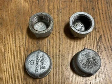 Fastenal 466691 1-1/4" F-NPT 150 lb Galvanized Malleable Iron Pipe Cap