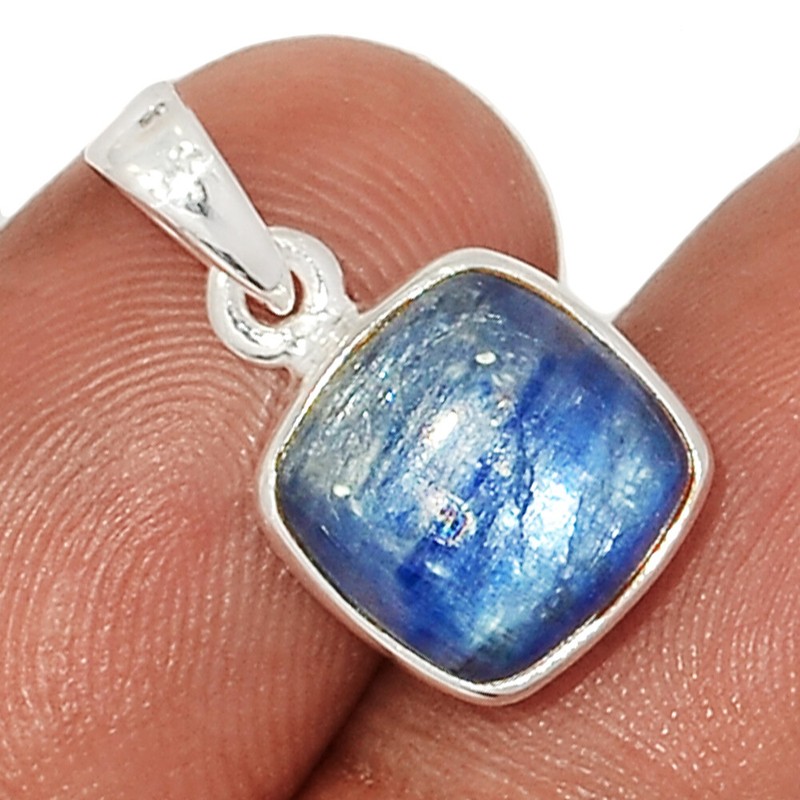Natural Kyanite - Brazil 925 Sterling Silver Pendant Jewelry CP63427