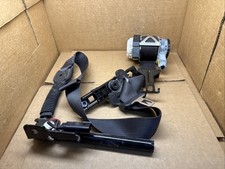 2013-2019 Ford Explorer Front Right Passenger Side Seat Belt Seatbelt Retractor