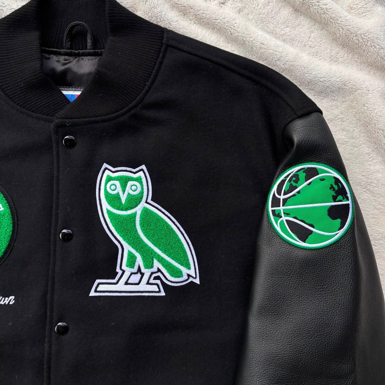 OVO x NBA Boston Celtics Leather Varsity Jacket - XL - Authentic - New image 3