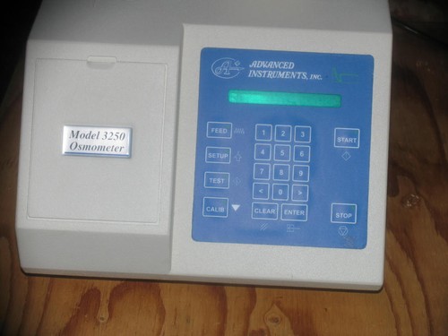 Osmómetro Advanced Instruments modelo 3250 - Imagen 3 de 5