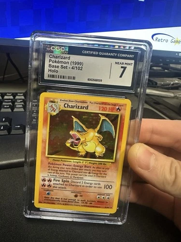 [CGC 7 NEAR MINT] Charizard 1999 Base Set 4/102 Holo - Pokémon TCG