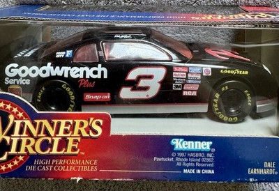 1997 Winners Circle Dale Earnhardt Stock Car Series Goodwrench #3 1:24 Scale