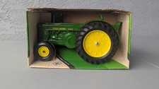 Ertl John Deere Model R Tractor 1/16 NIB