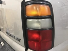 Passenger Right Tail Light Fits 04-06 SUBURBAN 1500 2426345
