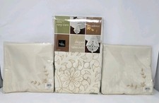 HomeWear Embroidered Decadence Tablecloth 60x84 Oblong With 8 Napkins New Read