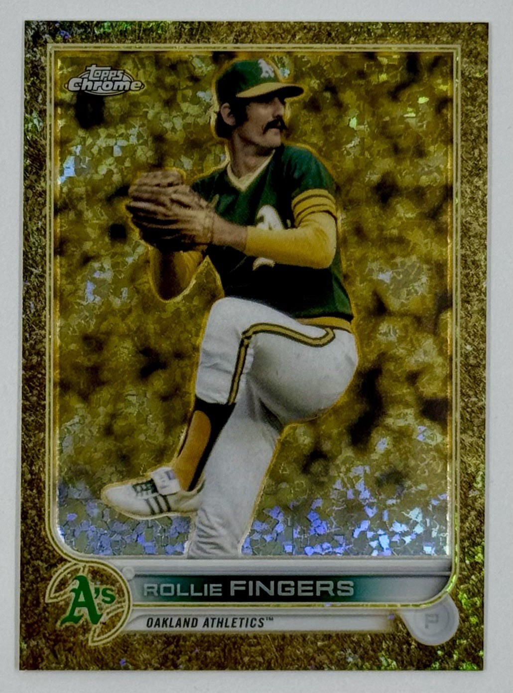 2022 Topps Chrome Gilded Rollie Fingers #69 Mini Diamond Gold Etch /50