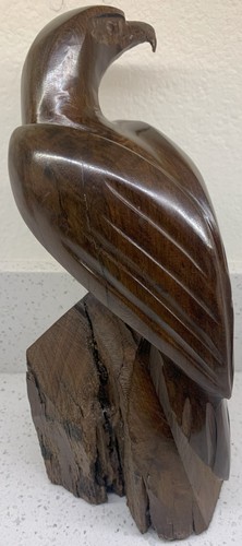 o'o'o . Polished WOOD Carved EAGLE . Measures 12 inches Tall - Picture 4 of 12