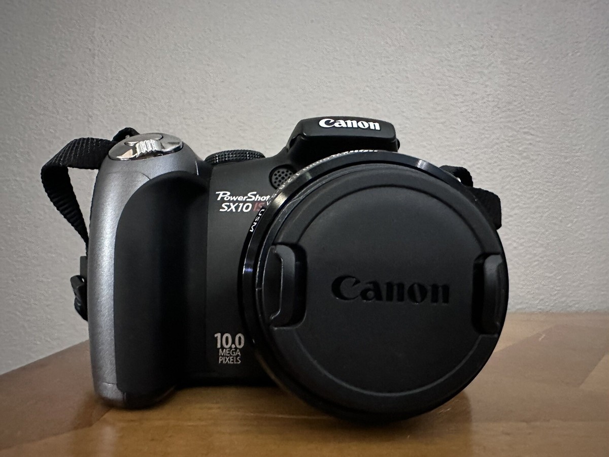 Canon PowerShot SX10 IS 10.0MP Digital Camera Tested Lens Cap SD