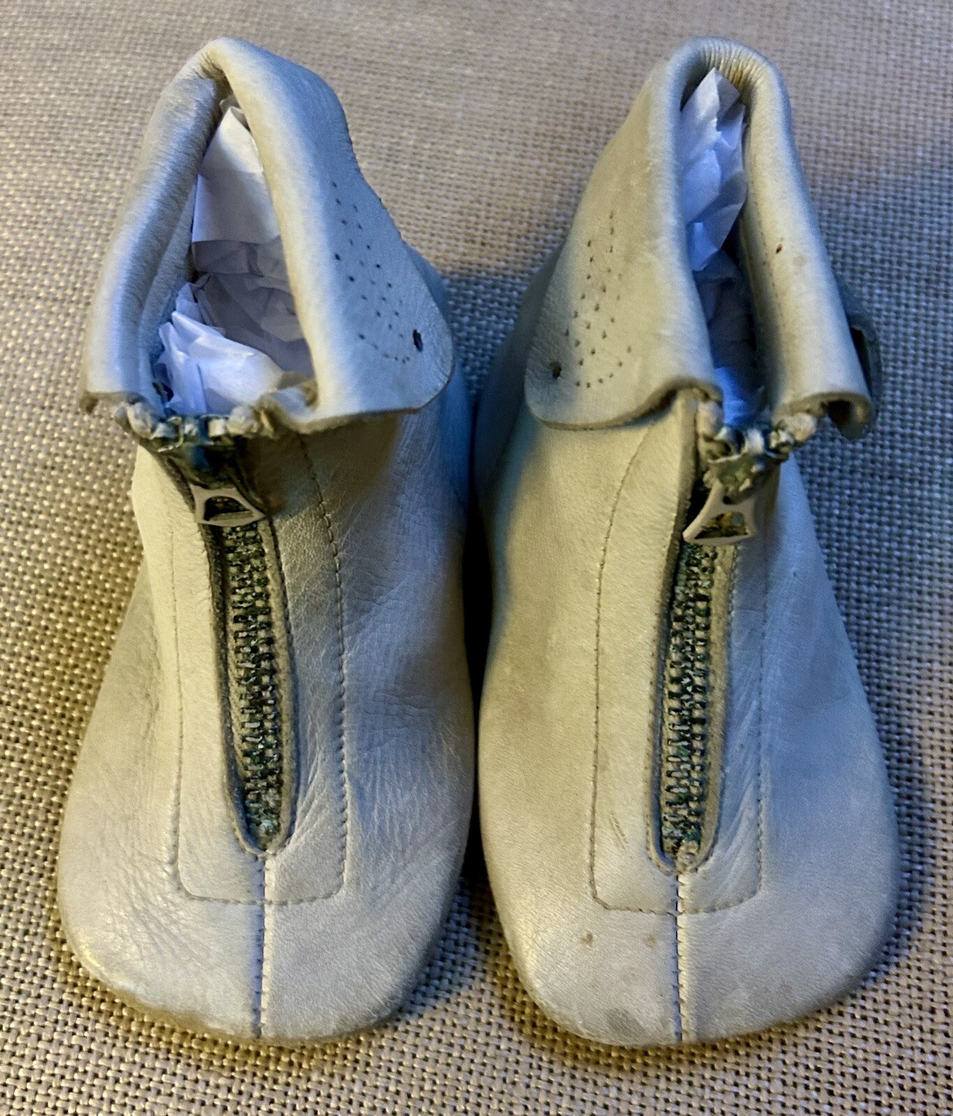 Or Tiny Baby Shoes