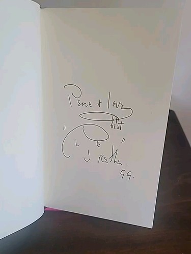 Aretha From These Roots Aretha Franklin SIGNED 1st Edition Hardcover Dust Jacket - Picture 2 of 5