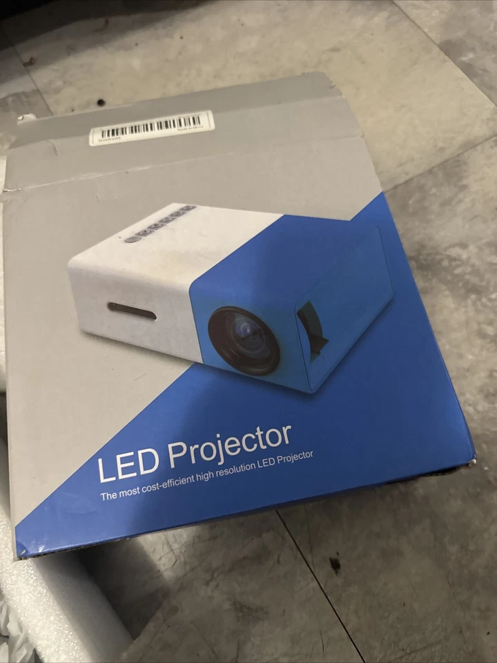 1080P 2MP HD LED Projector Home Theater Cinema USB HDMI AV SD Mini Portable - Image 2 of 4