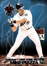 2000 Pacific Vanguard #24 Mike Piazza High Voltage