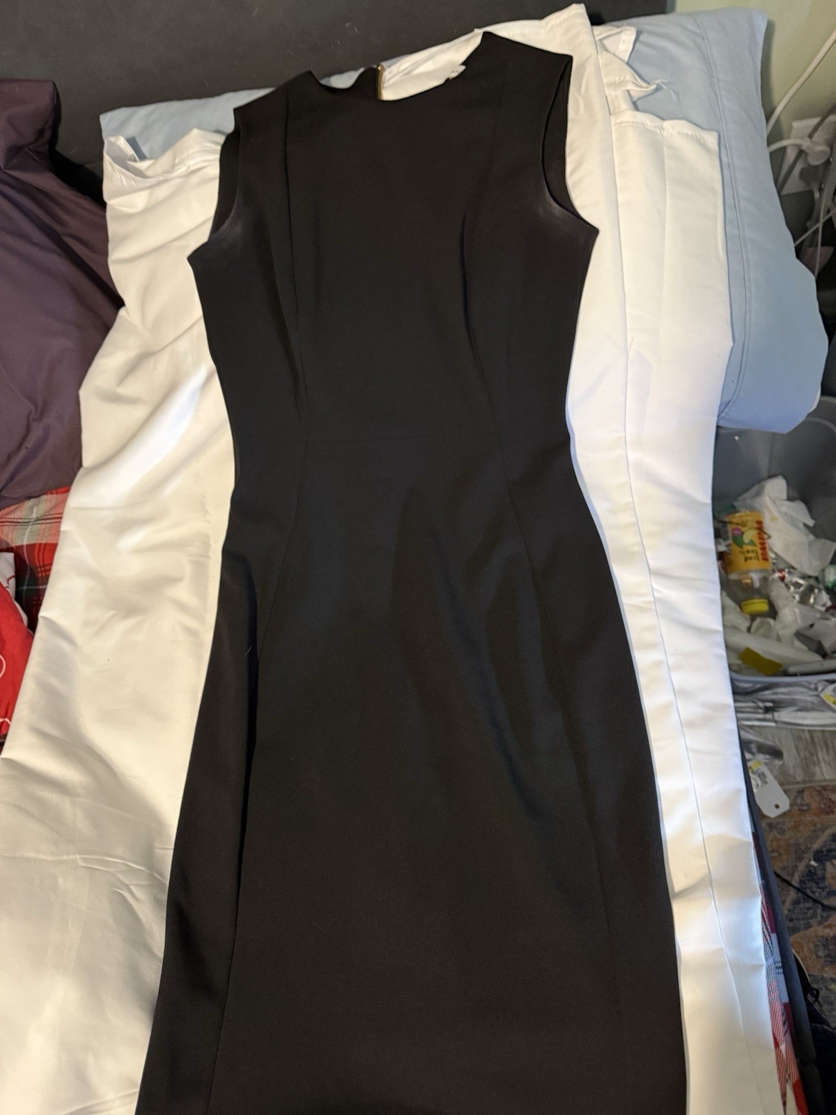 Calvin Klein Black Sheath Dress Round Neck Sleeveless Knee Length Size 6