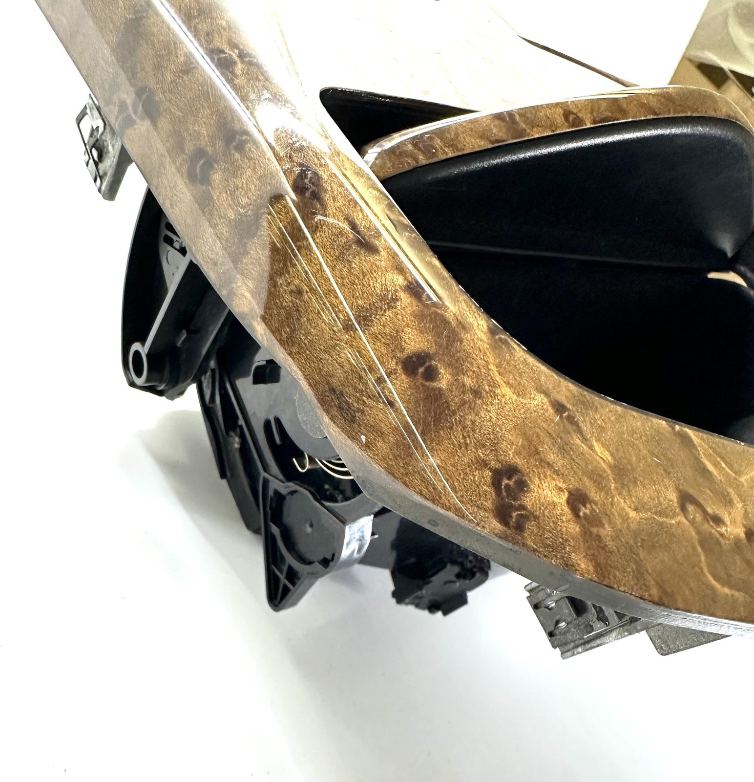 2014-2020 Maserati Quattroporte center Console Compartment Wood Trim 673000327