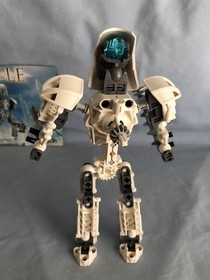 LEGO set 8606 Toa Nuju VINTAGE BIONICLE Toa Metru 100% complete w/ instructions