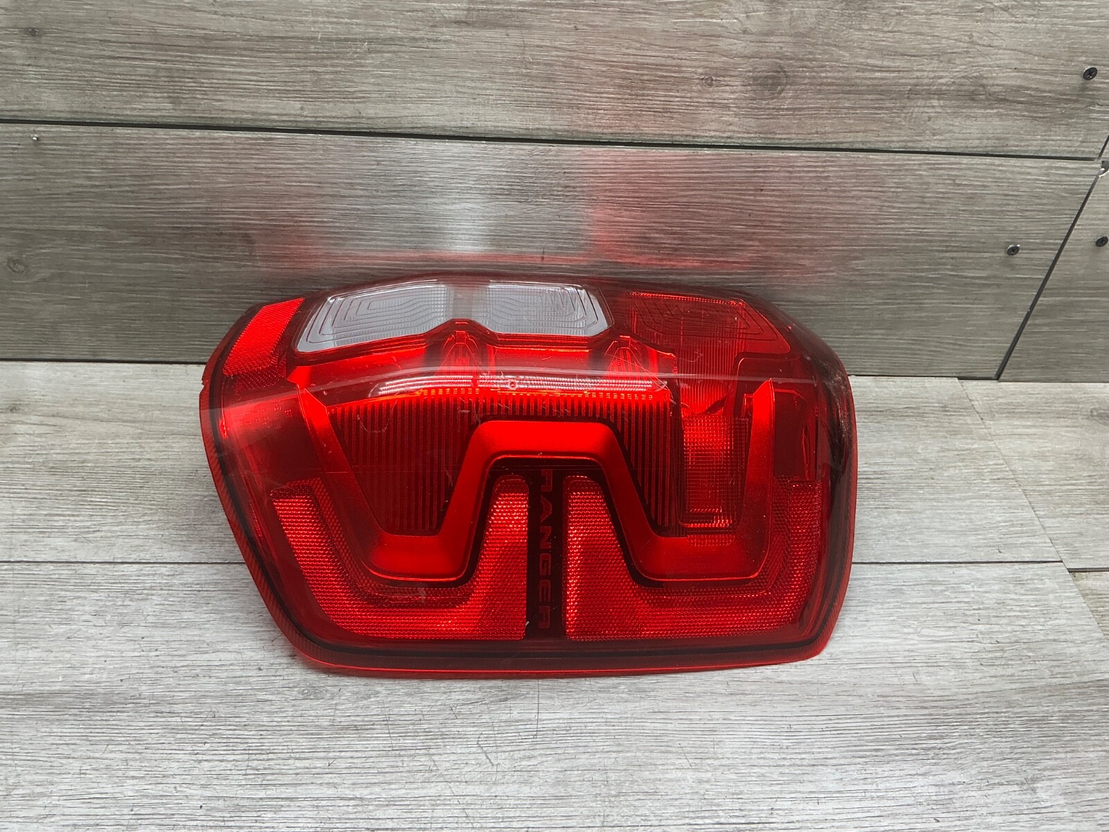 2024 ford Ranger Taillight RH Passenger Side Halogen OEM n1wb-13402-ff ...