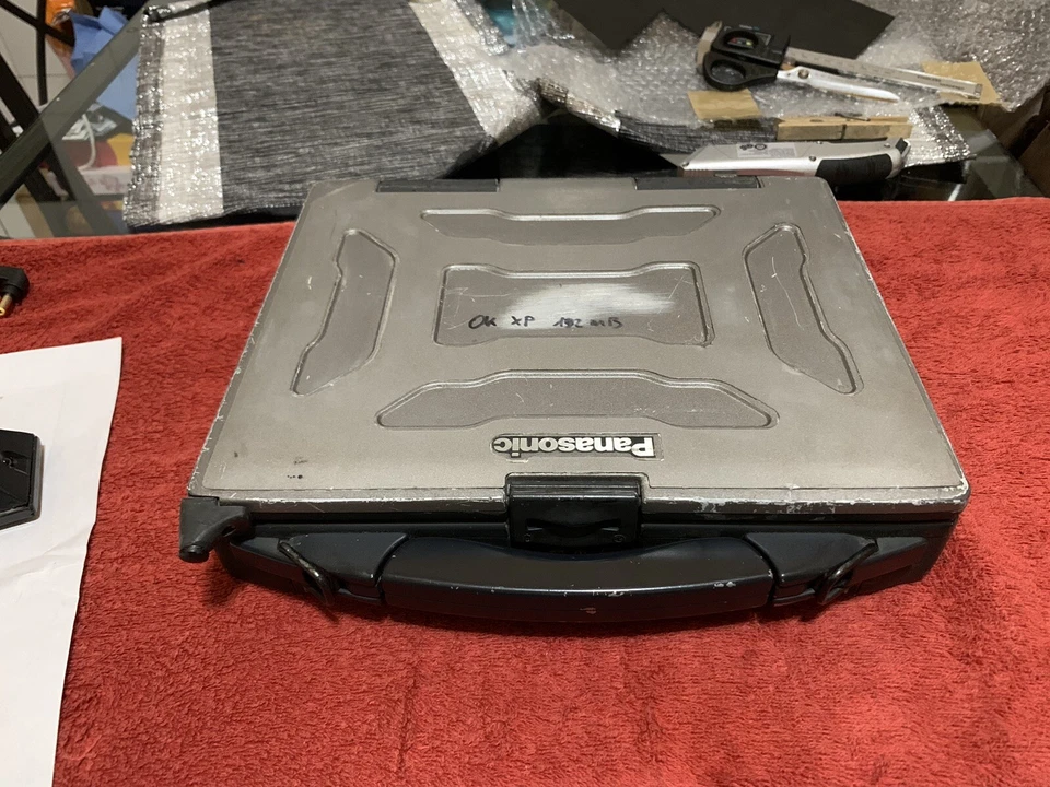 panasonic toughbook Cf-27 Vintage Guerra Ex Militare Perfettamente Funzionante - Imagen 2 de 4