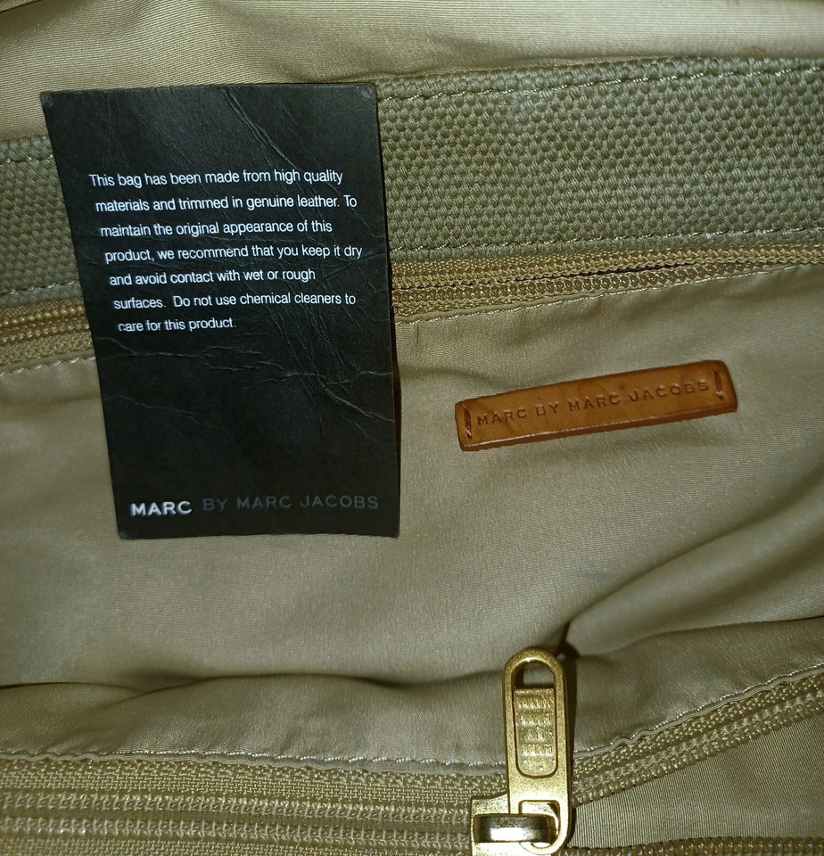 Bolso Mensajero Marc Jacobs Lona Cuero Hombres Verde Ejército REPARADO ¡VENDIDO COMO ESTÁ! Foto 3 de 4