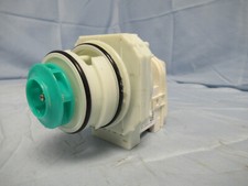 Frigidaire Dishwasher Motor and Pump Assembly 5304519906 Lot 118 
