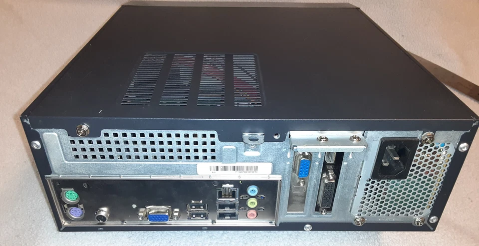 Mini PC Media Center KODI BOX - Mini ITX Foxconn MB 4GB RAM Geforce GT 530 - Image 4 of 4