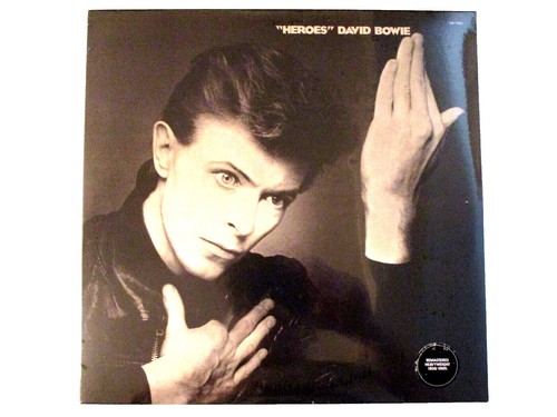 DAVID BOWIE CRYSTAL JAPAN / 7INCH 45RPM TWO SLEEVES NM MINT- CLEAN