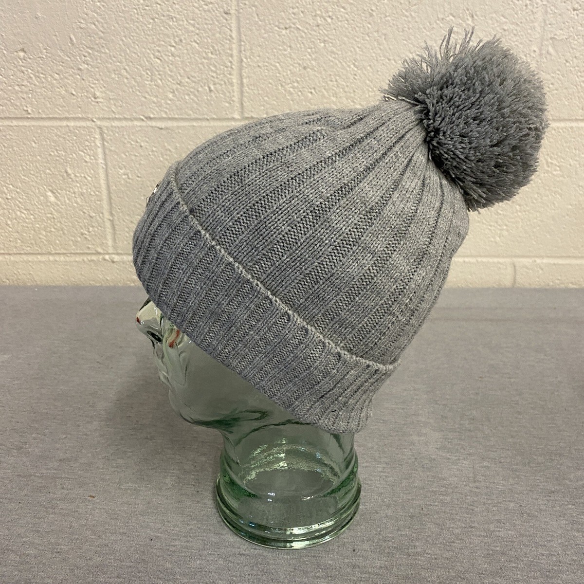 Michael Kors Knit Pom-Pom Beanie & Beautifully warm Beanie MICHAEL Michael Kors Pom Pom Hats for Women | Mercari main image 4