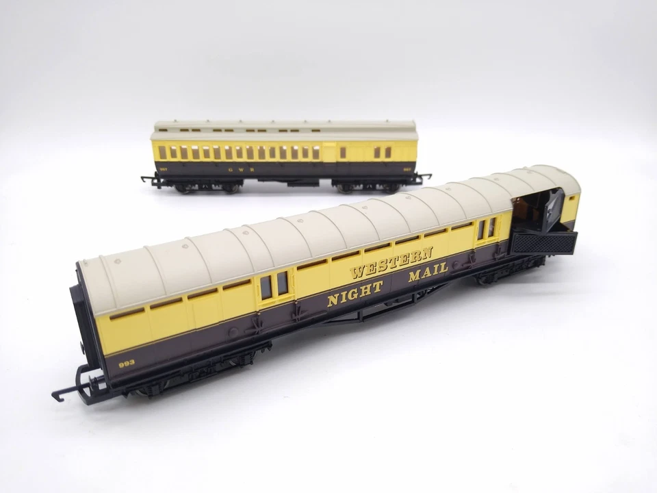 Hornby GWR Western Night Mail (TPO) Travelling Post Office - (Unused) Mint Cond - Image 2 of 4