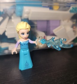 LEGO Disney Frozen Elsa's Magical Ice Palace 41148