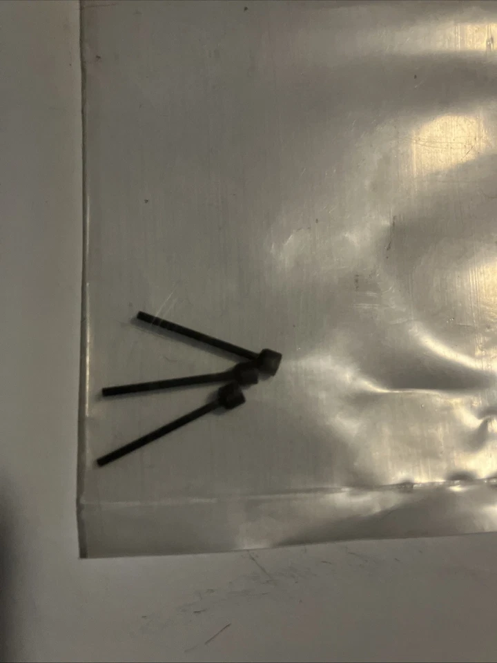 Helimax Novus Sea Cobra HMXE8443 CF Tail Rotor Shafts & HMXE8571 Pins - Image 4 of 4