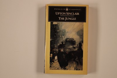 226160 Sinclair, Upton THE JUNGLE Penguin Classics