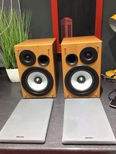 ⭐️ Pair Of Hitachi Bookshelf Speakers Brown Grey 8-Ohm 50W. VGC ⭐️