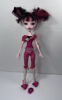 Monster High Draculaura Dead Tired Doll Eye Cover