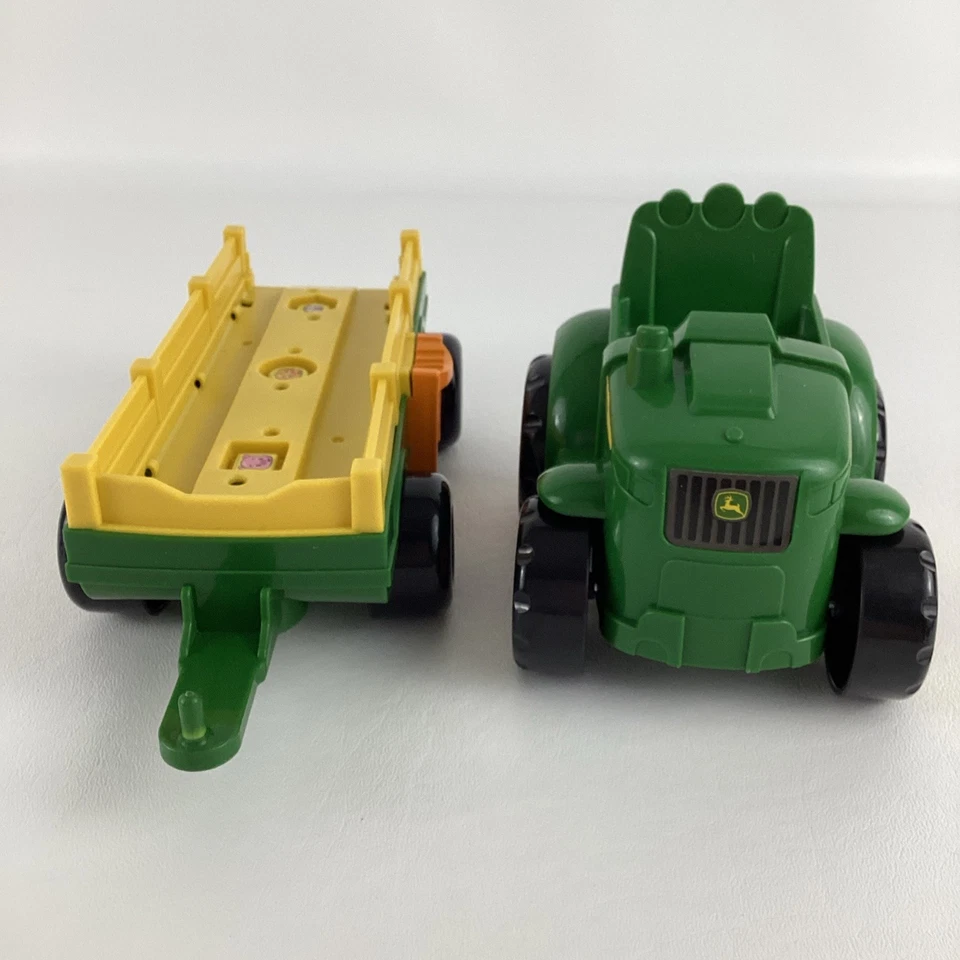 John Deere Animal Sounds Wagon Ride Farm Tractor Barnyard Figures 2021 Tomy Toy - Image 4 of 4