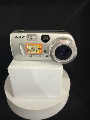 Sony Cyber-shot DSC-P72 3.2MP Digital Camera - Silver for sale