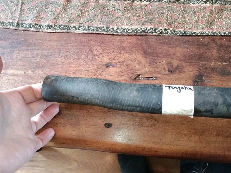 MANGUERA REFRIGERANTE RADIADOR INFERIOR - SE ADAPTA A: TOYOTA CRESSIDA RX30 RX35 (1977-81) Foto 2 de 4