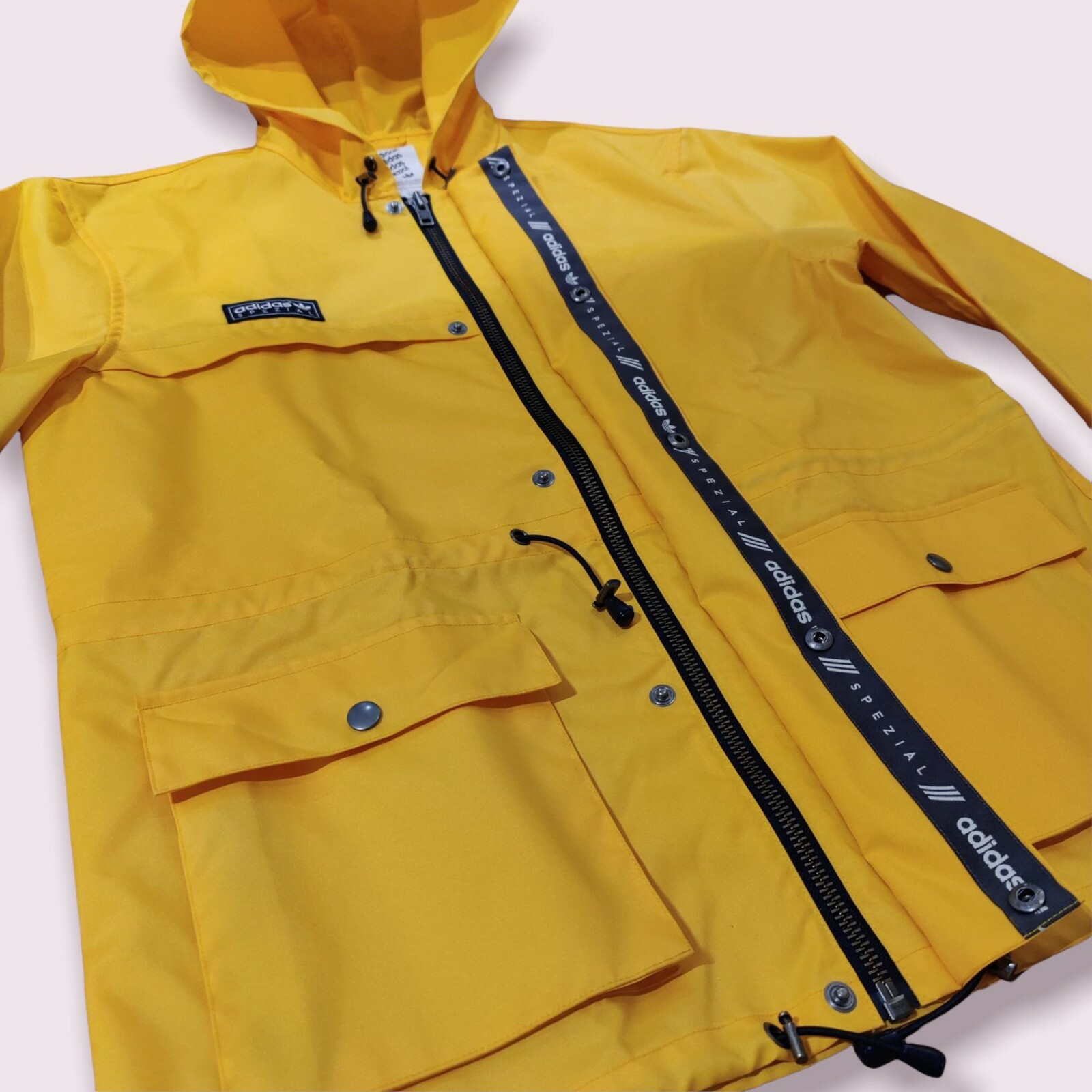 Size Medium ADIDAS Spezial ST11 Jacket 