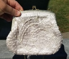 La Regale LTD Evening Hand Bag White, BEADED BEADS EMBELLISHED Vtg 7.5" Vintage
