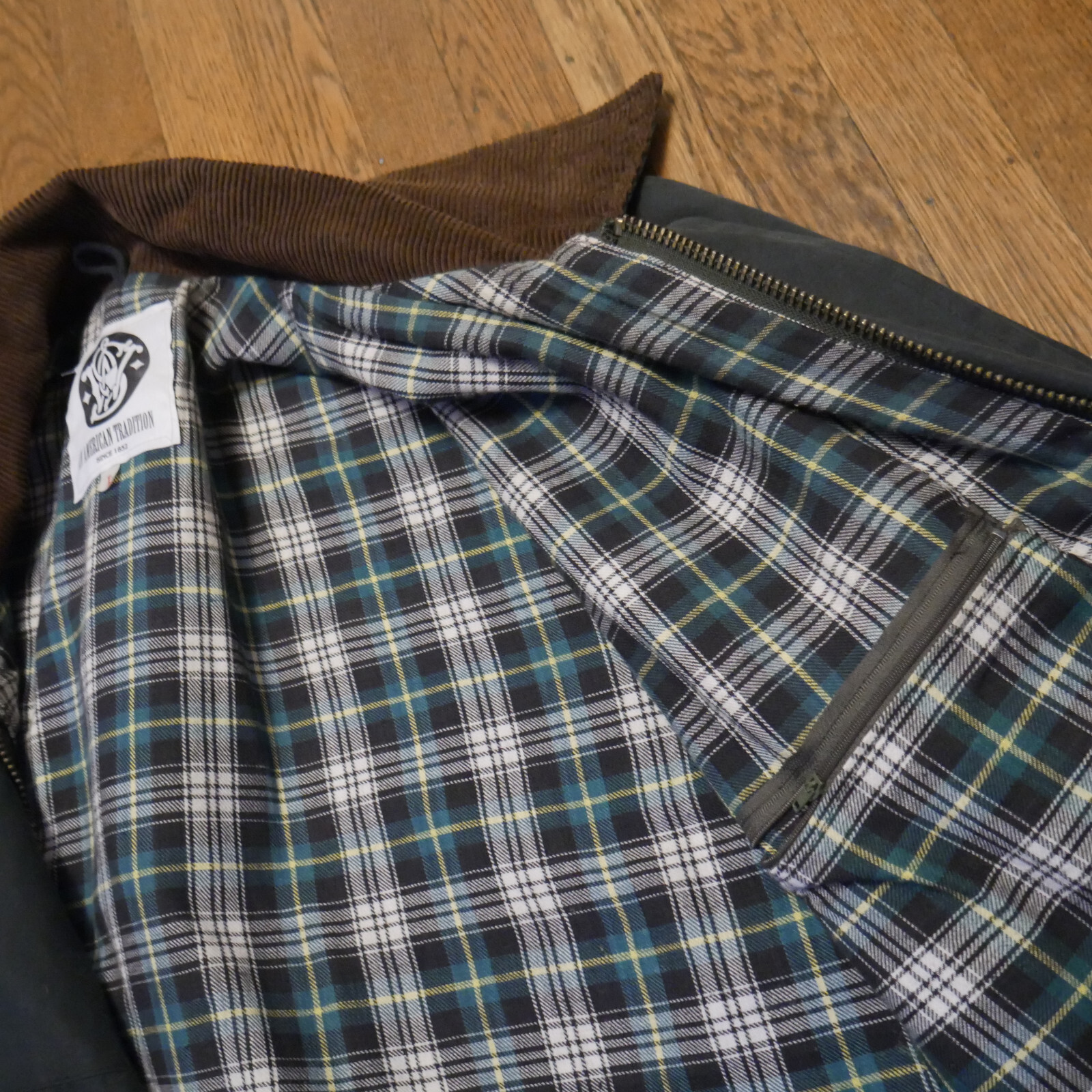 Smith and Wesson waxed cotton/oilskin jacket Made in … Gem