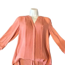 H&M Blouse Top Button Up 3/4 Sleeve Women Size 6 Blush V Neck RN#0101255 Ruffle