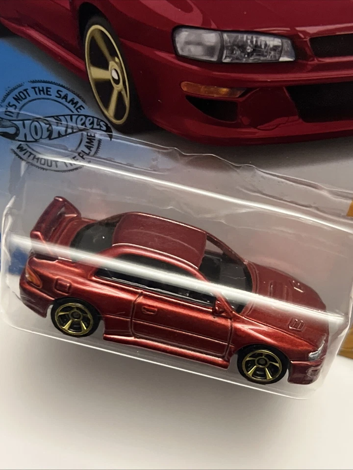 Hot Wheels 2020–98 Subaru Impreza 22B STi-версия (красная) ОШИБКА отсутствует окно - Изображение 3 из 4