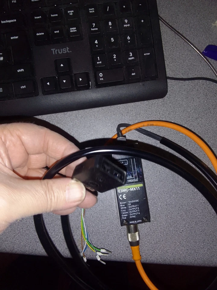 Omron E3MC-MX11 Fiber Optic Amplifier 12-24VDC 4-Channel – Tested Working - Image 3 of 4