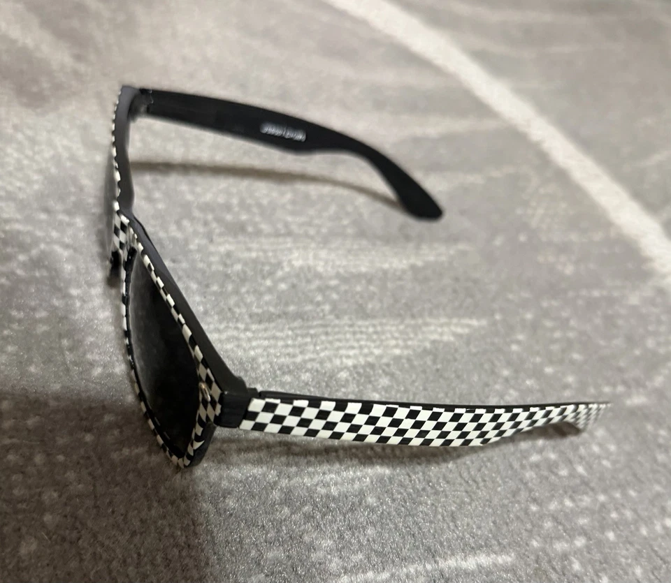 Checkered Sunglasses Black White Retro Italy Design Unisex Vintage Style - Image 3 of 4