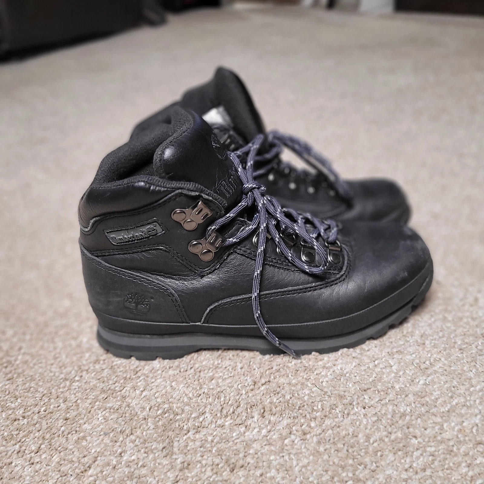 Timberland Eurohiker boots Women's size 8M Style 95612
