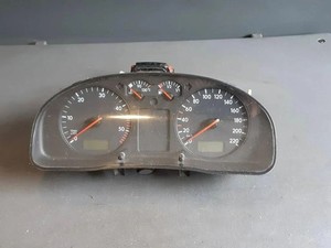 VW PASSAT B5 3B2 Kombiinstrument 88311245 1.90 Diesel 85kw 1998 34696240