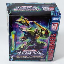 Transformers Legacy Evolution Skyquake Prime Universe Leader Class NIB