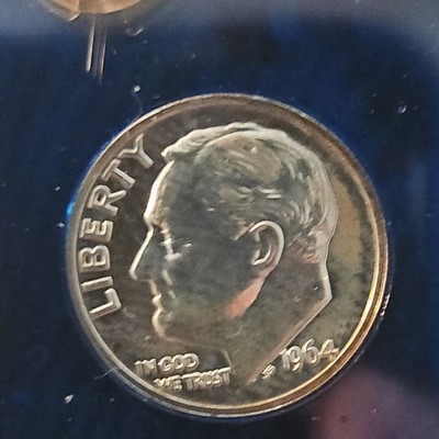 Roosevelt Dime 1964 10C Philadelphia Silver Business Strike .900 Fine KM#195