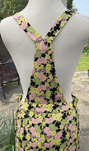 NEXT Green Yellow Pink Floral Pinafore Dungaree Dress UK Size 12 Brand New - Picture 4 of 14